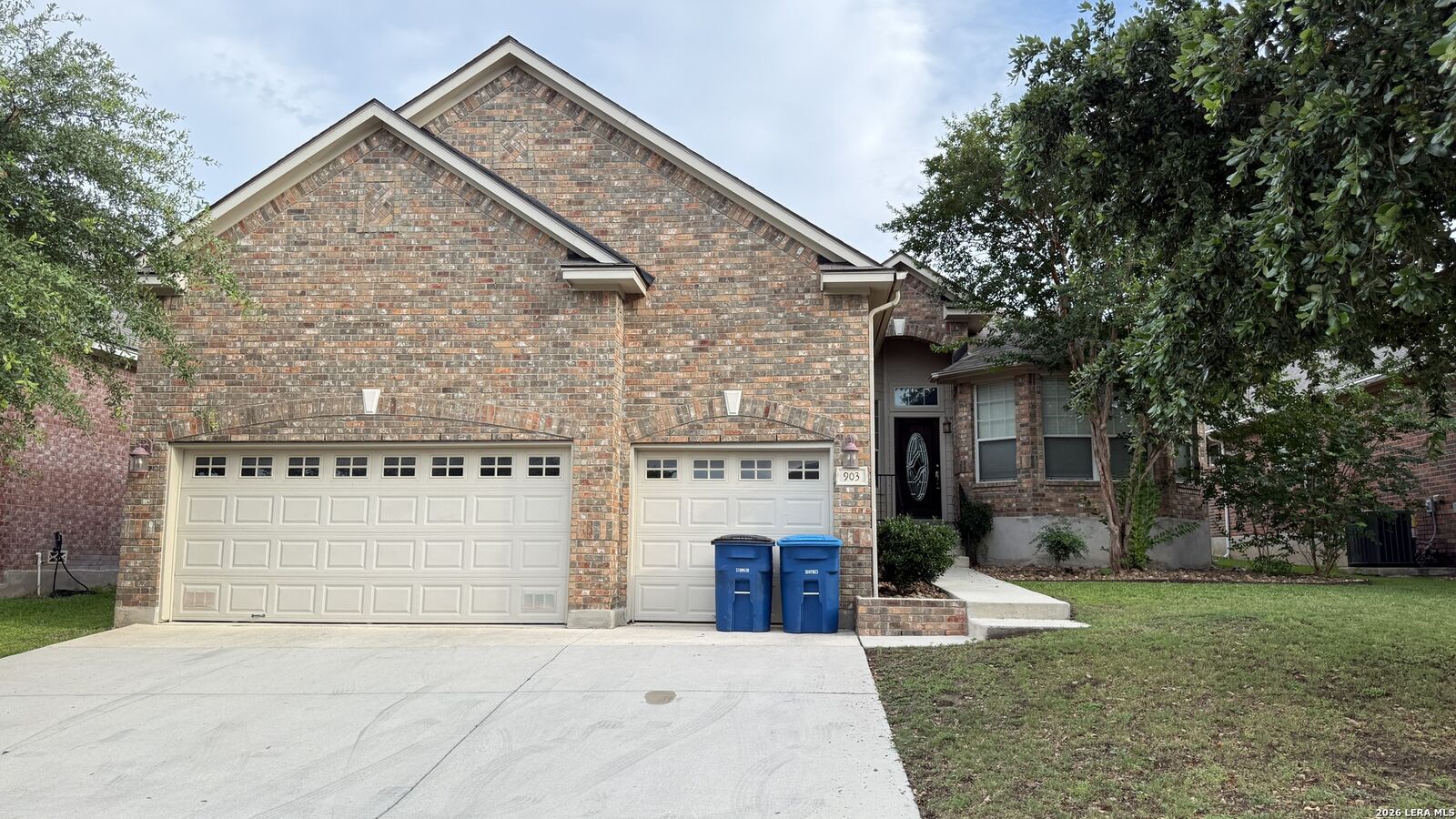 Property Photo:  903 Mesa  TX 78258 