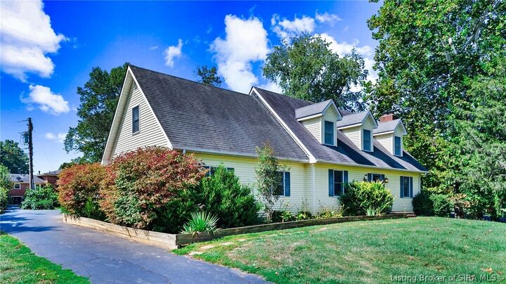 Property Photo: 2231 Lenrose Lane NW IN 47112