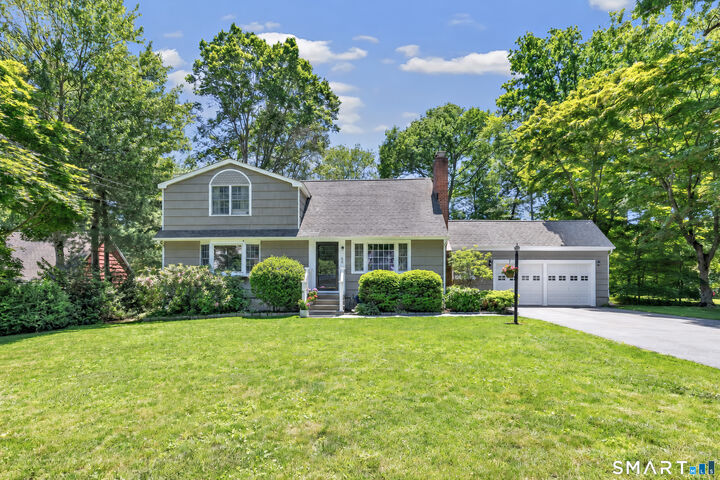 Property Photo:  62 Wampus Way  CT 06825 