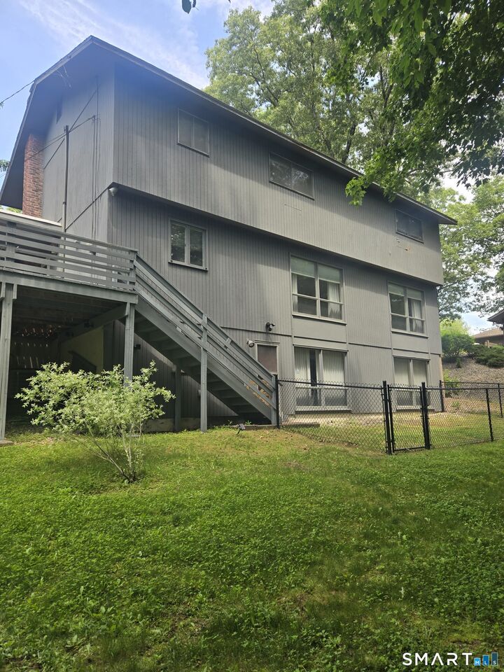 Property Photo: 114 Richmond Drive CT 06042