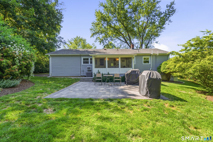 Property Photo: 17 Greenbriar Lane CT 06470