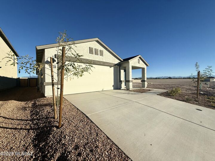 Property Photo: 6139 E Campolina Trail AZ 85756