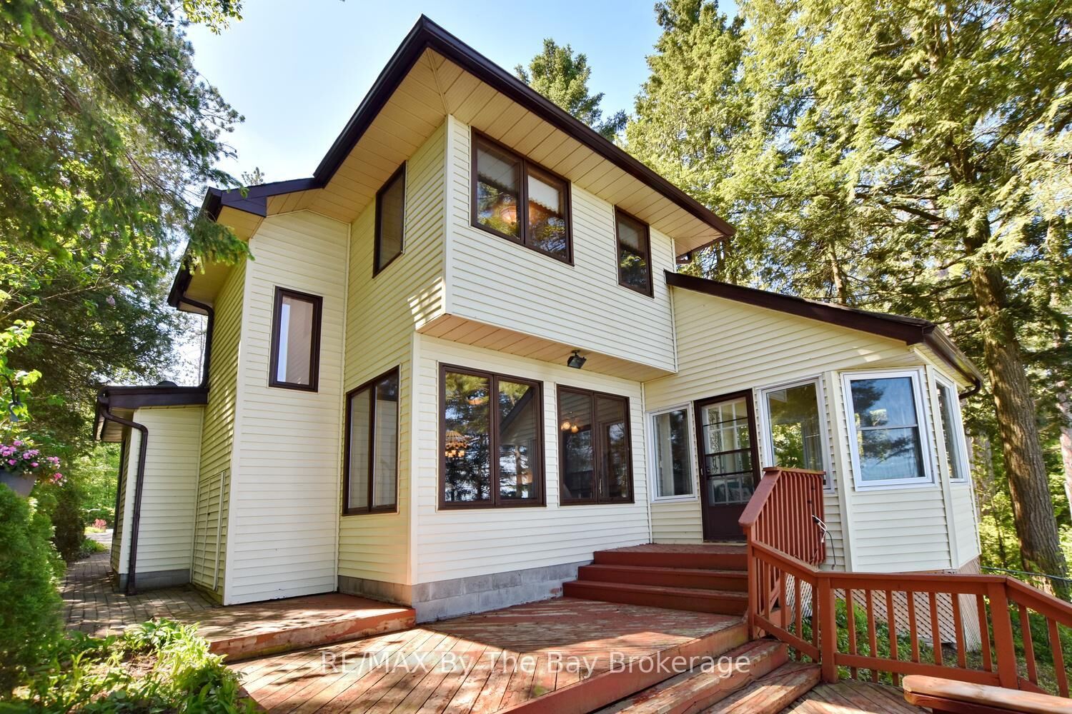 Property Photo: 2284 South Orr Lake Road ON L0L 1P0
