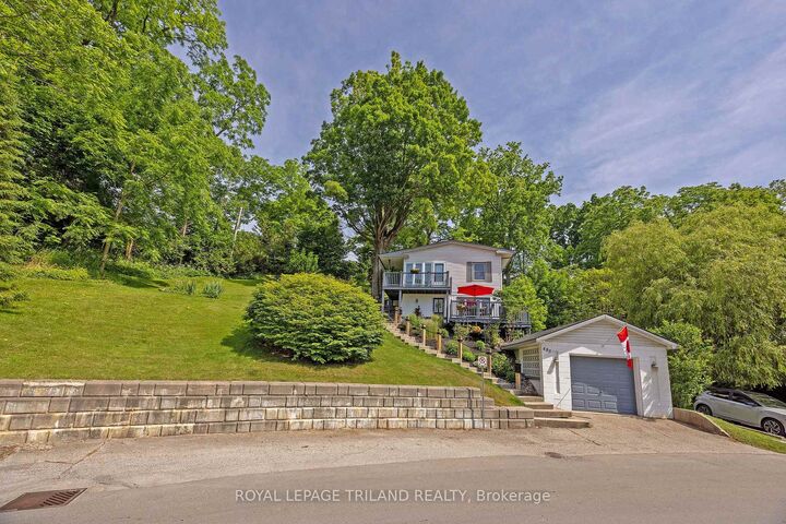 Property Photo: 485 Valley Street ON N5L 1G5