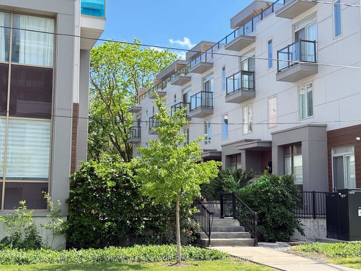 Property Photo:  25 Dervock Crescent 2  ON M2K 0G7 