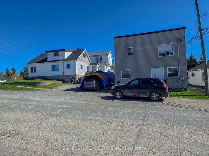 115 Pollock Street — photo 1