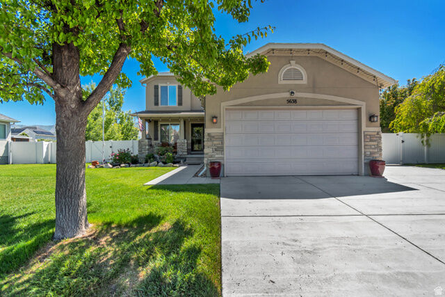 Property Photo: 5638 Lighthouse Ln UT 84074