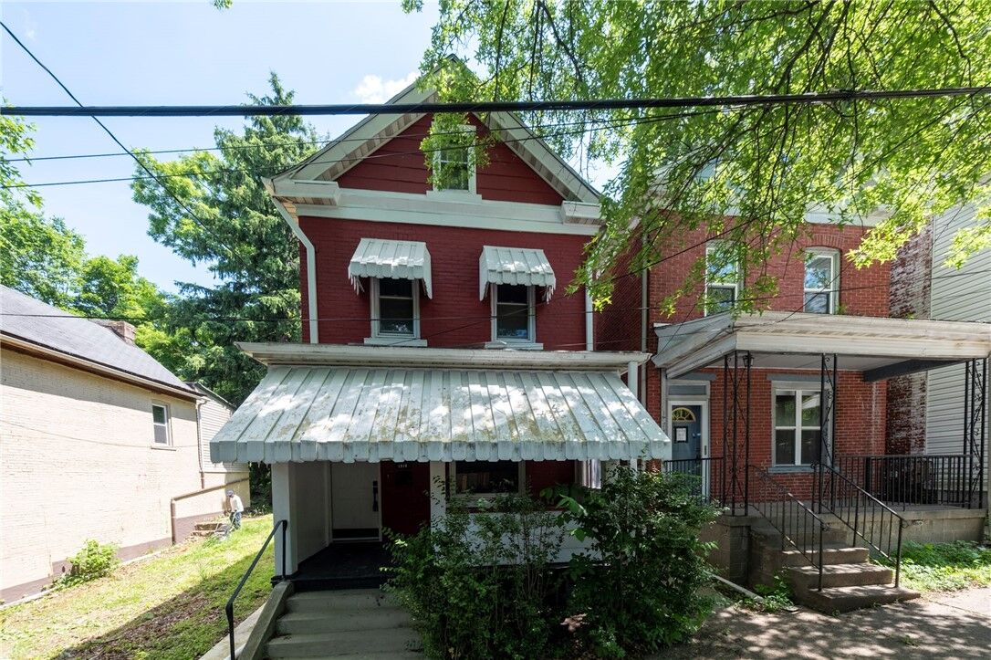 Property Photo: 1315 Labelle Ave PA 15221