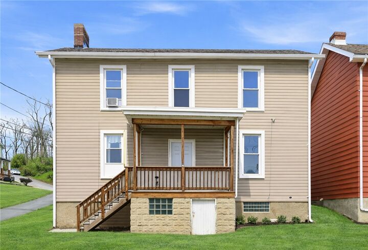 Property Photo:  601 Mt Pleasant St  PA 15601 