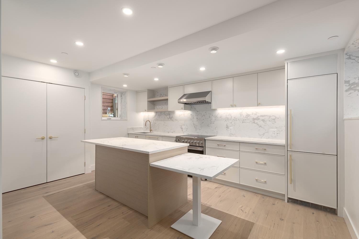 Property Photo: 460 E 17th Avenue BC V5V 1B1