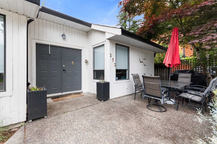 Property Photo: 372 Cedar Street BC V2R 4Z1
