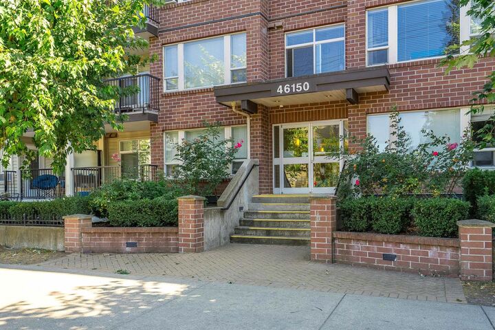 Property Photo: 46150 Bole Avenue 105 BC V2P 0B7