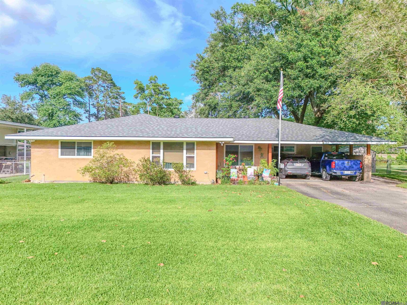 Property Photo:  875 Woodhaven St  LA 70815 