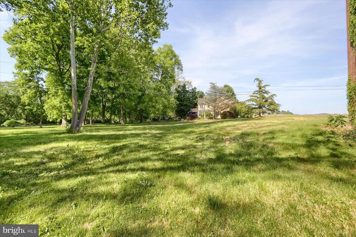 Property Photo:  1209 Mill Road  PA 17870 