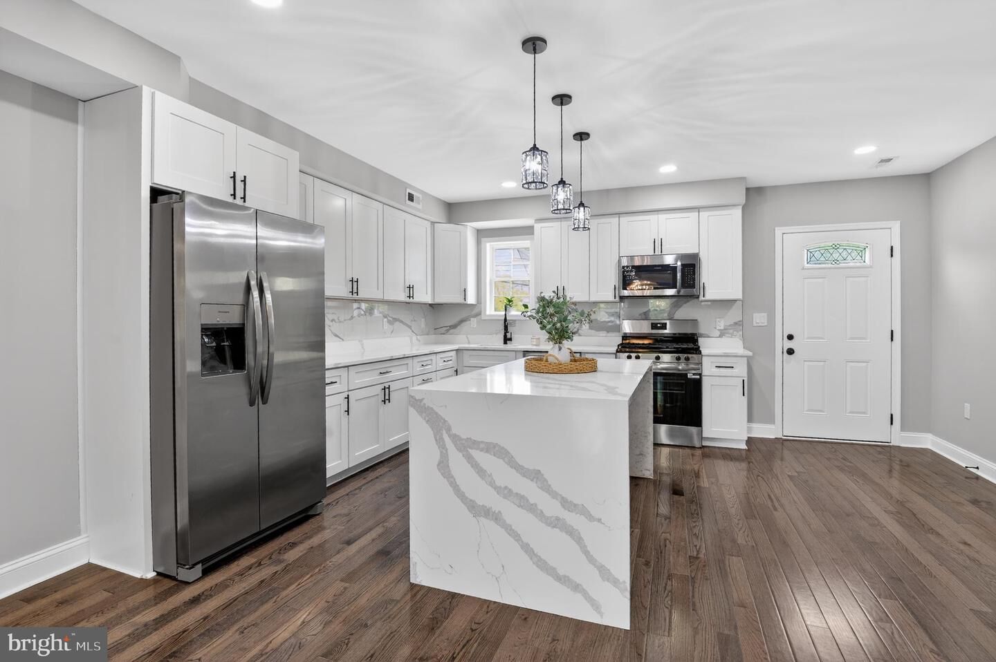 Property Photo:  2888 W Garrison Avenue W  MD 21215 