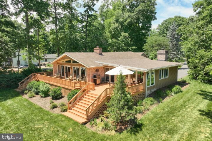 Property Photo:  166 Lake Meade Drive  PA 17316 