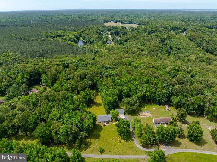Property Photo: 4075 Heritage Knolls Place MD 20640