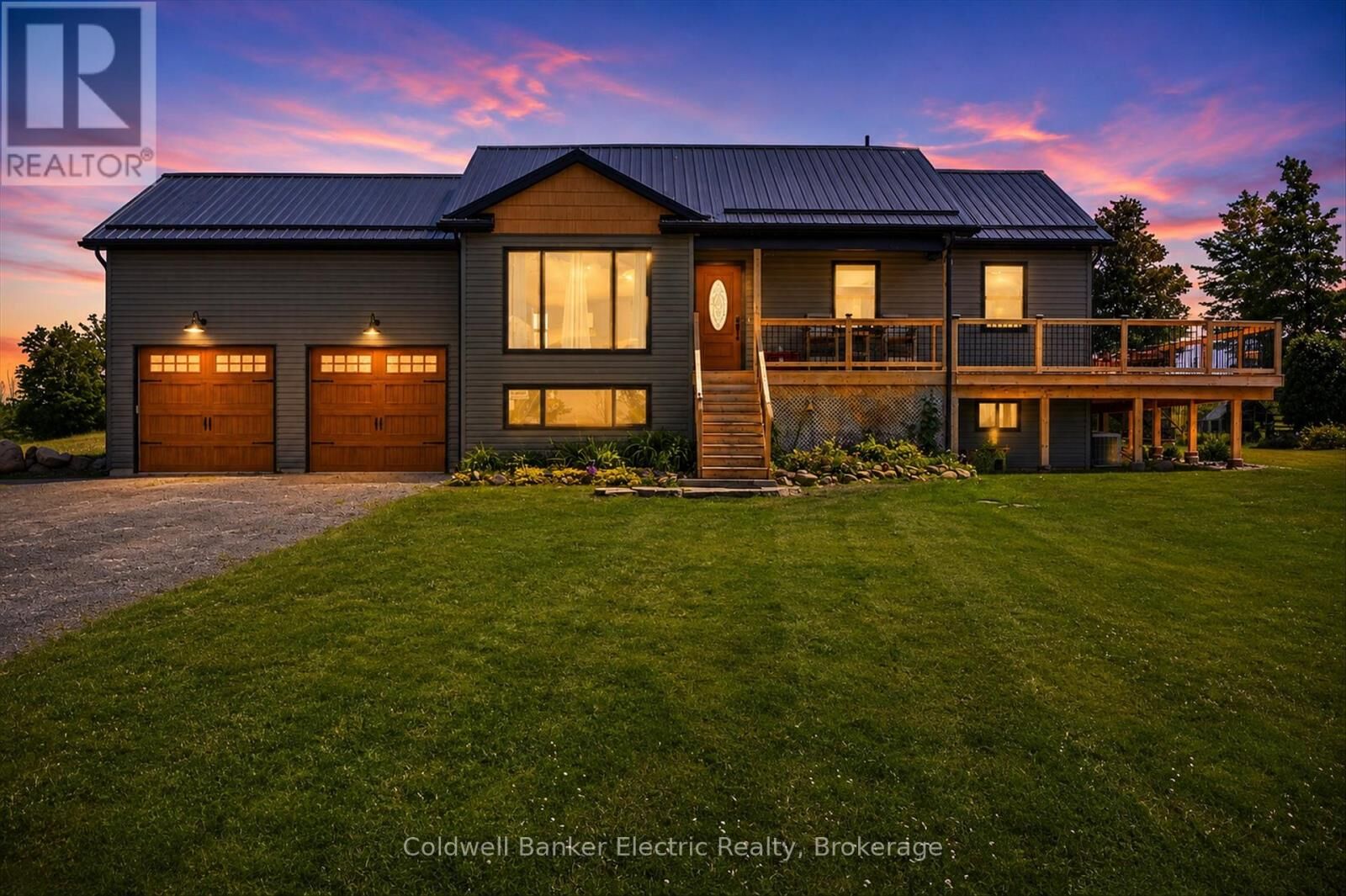 Property Photo: 487 11th Corners West ON K0L 1Y0