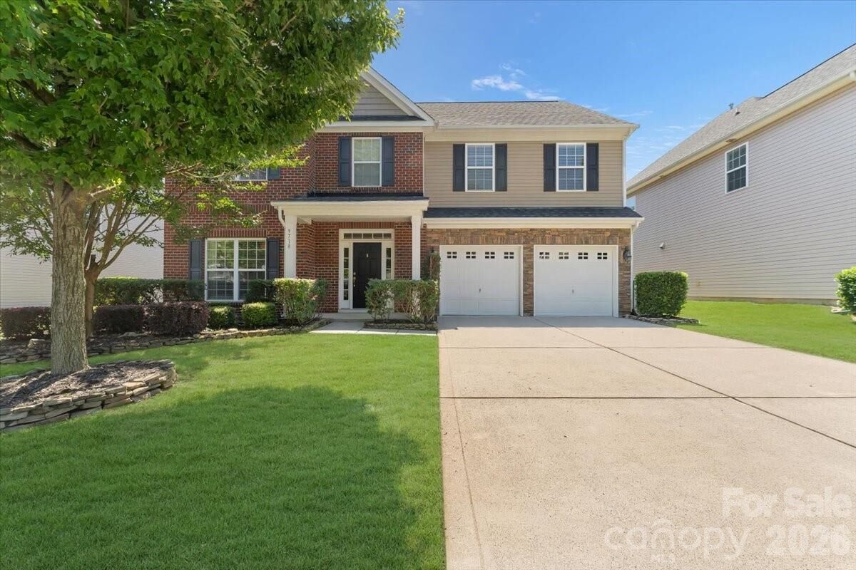 Property Photo:  9718 Loughlin Lane  NC 28273 