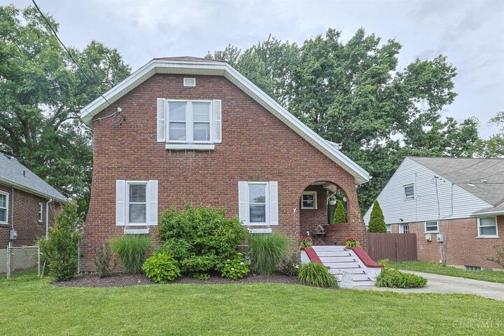 Property Photo:  1337 Brooke Avenue  OH 45230 