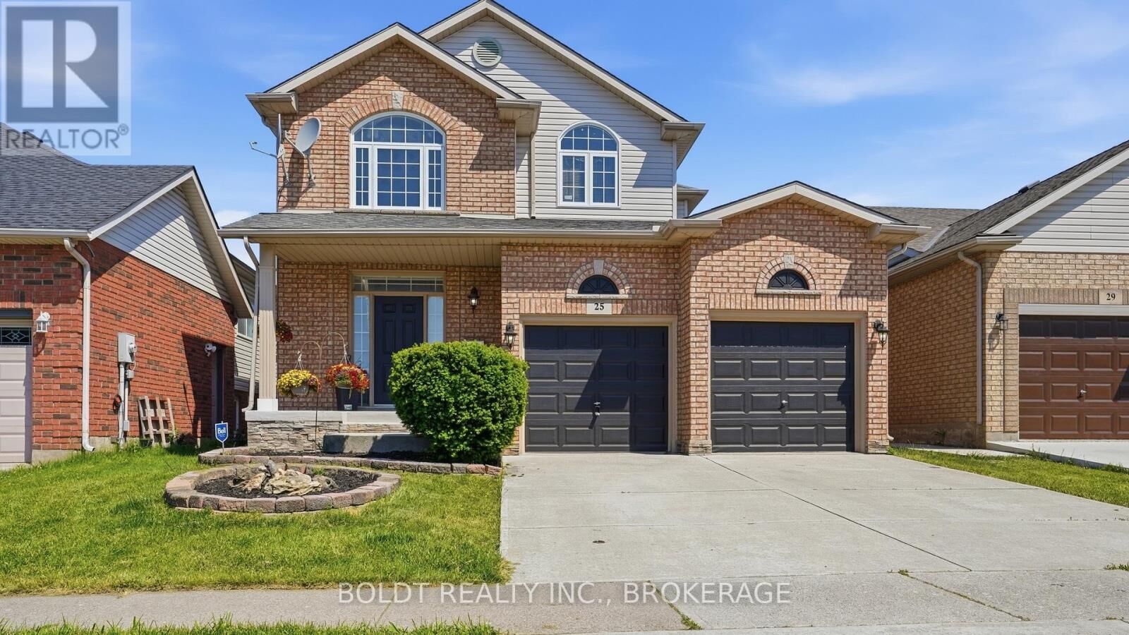 Property Photo:  25 Summers Drive  ON L2V 5C4 