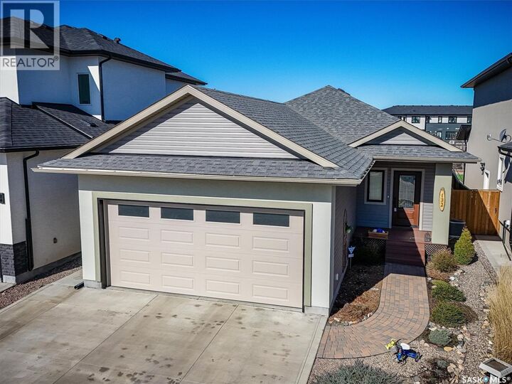 Property Photo: 132 Forsey Avenue SK S7W 0Z6