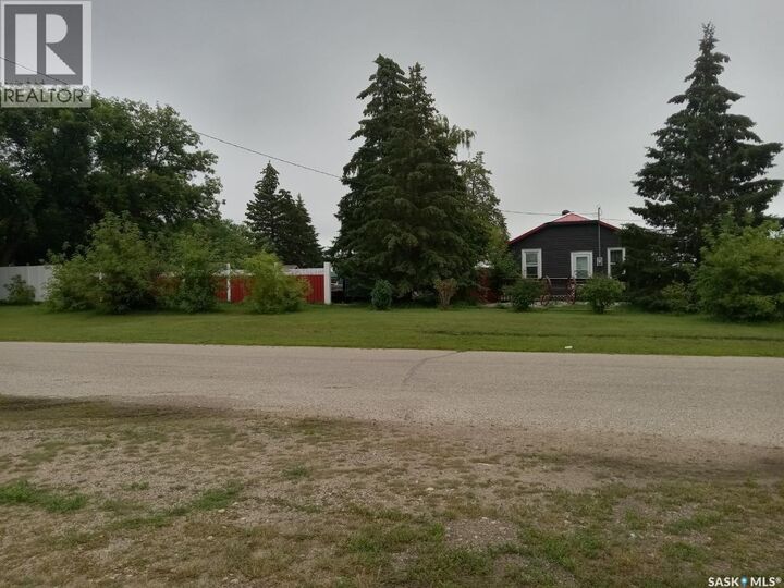 Property Photo: 99 Dziendzielowski Avenue SK S0K 1B0