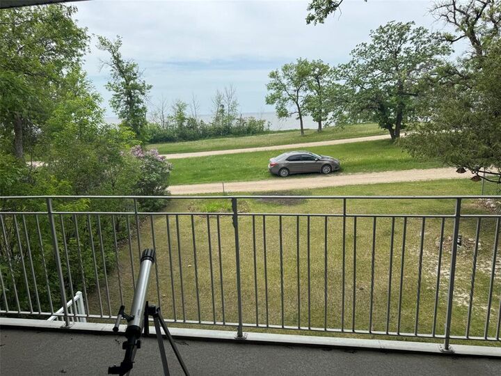 Property Photo:  143 Grand Marais Boulevard  MB R0E 0T0 