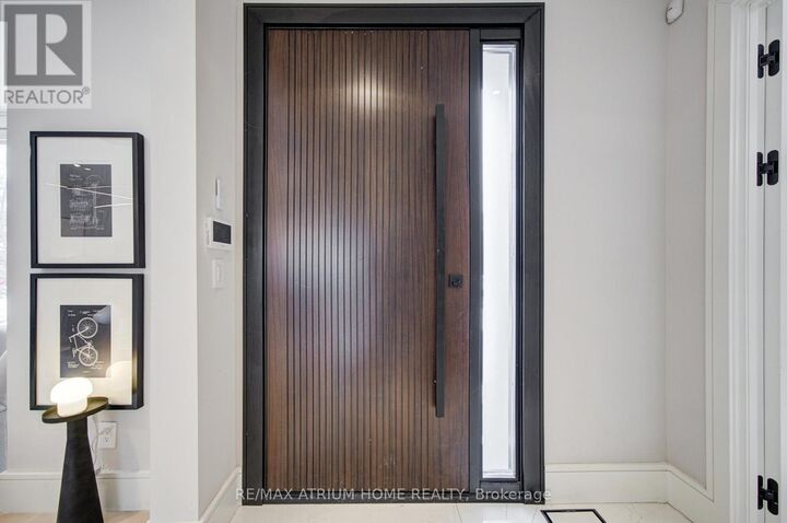 Property Photo: 6 Hillholm Road ON M5P 1M2