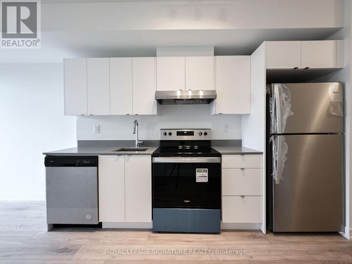 Property Photo:  3200 Dakota Common Street B801  ON L7M 2A7 