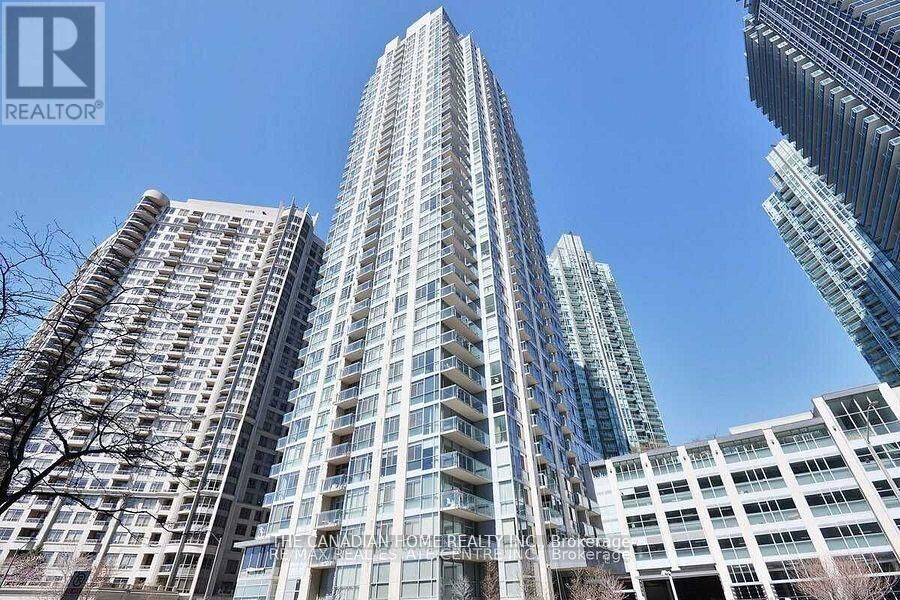 Property Photo:  225 Webb Drive 2606  ON L5B 4P2 