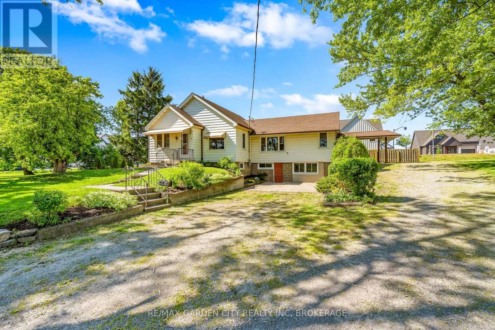 Property Photo:  1828 Decew Road  ON L0S 1E6 