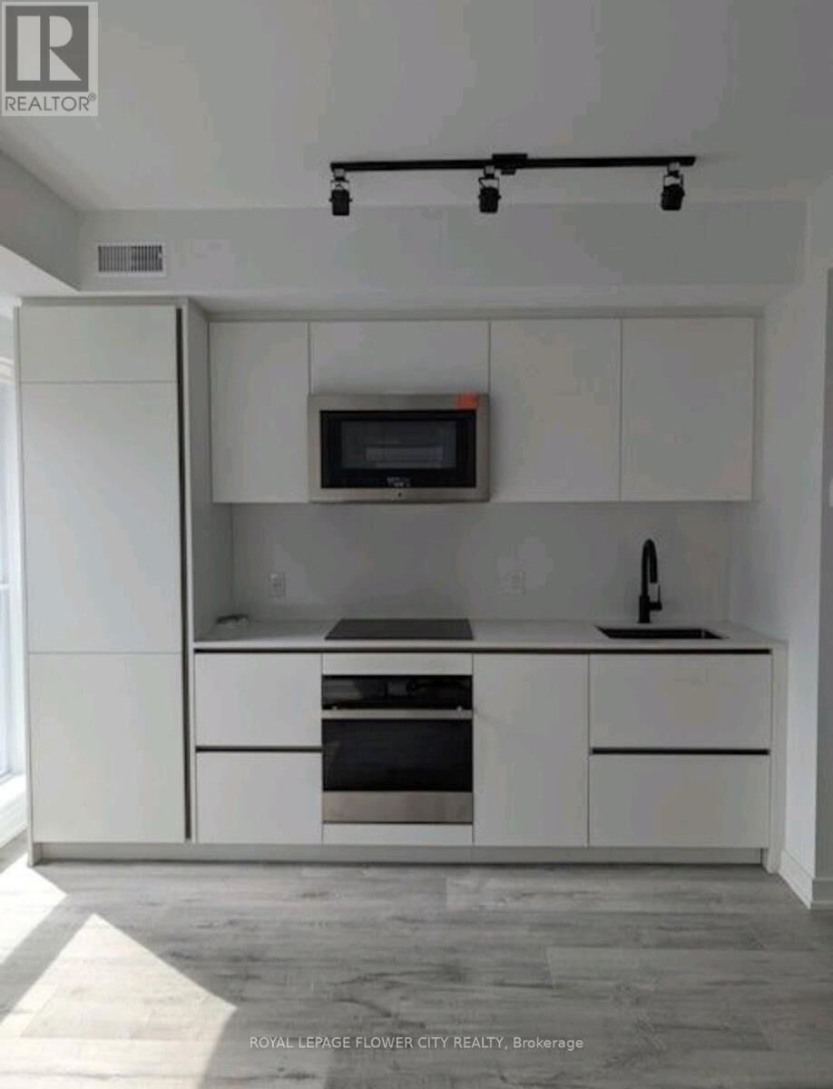 Property Photo:  327 King Street West 704  ON M5V 0W7 