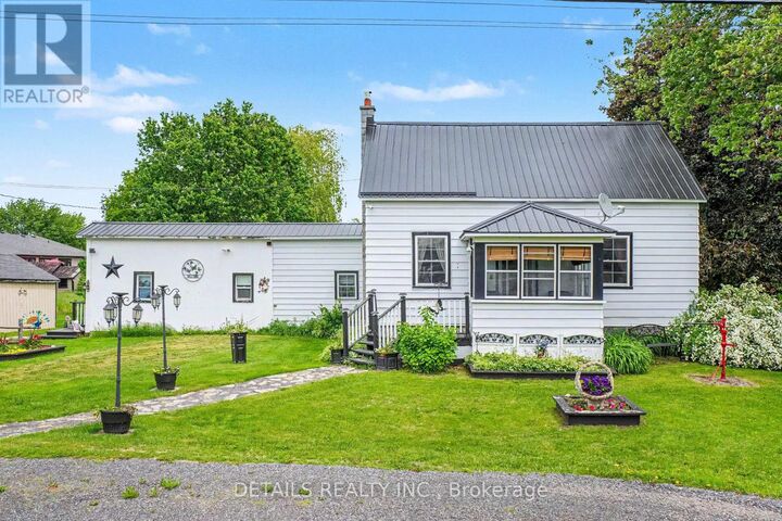 Property Photo:  243 South Gower Drive  ON K0G 1J0 