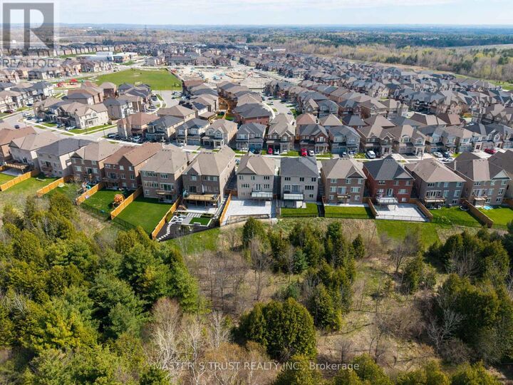 Photo de la propriété:  2497 Florentine Place  ON L1X 0H2 