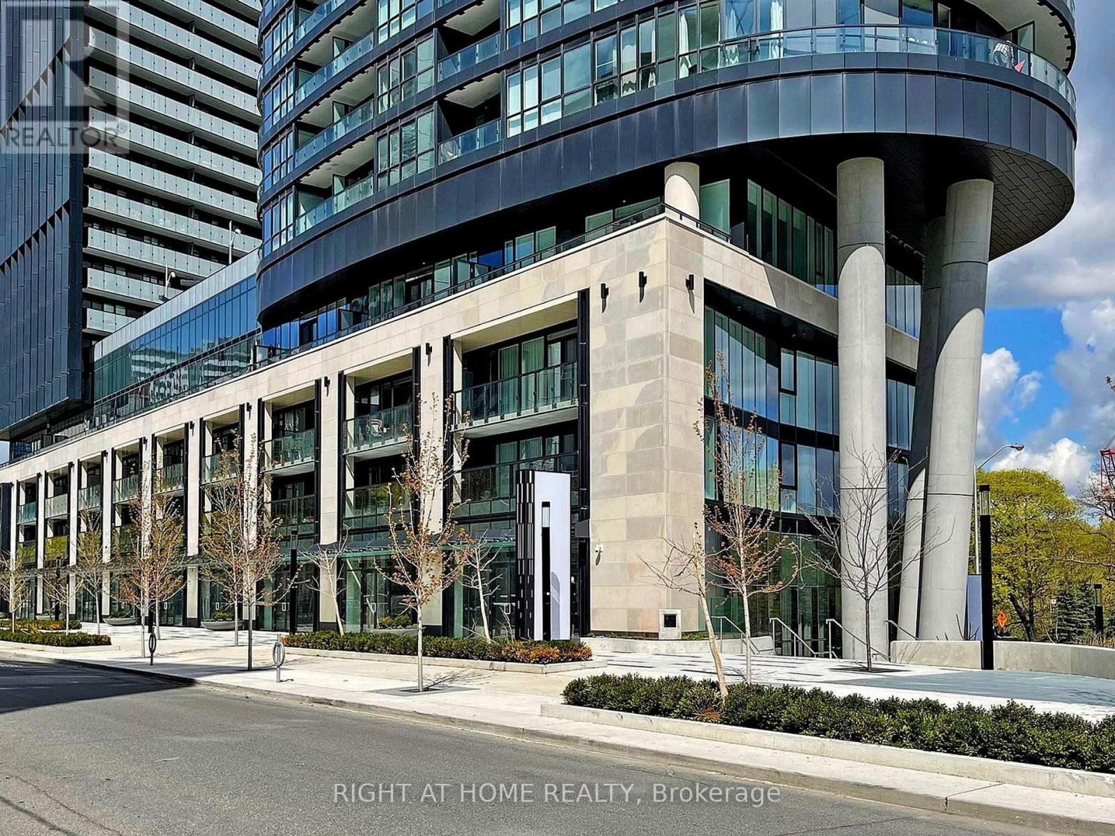 Photo de la propriété: 585 Bloor Street East 3115 ON M4W 0B3