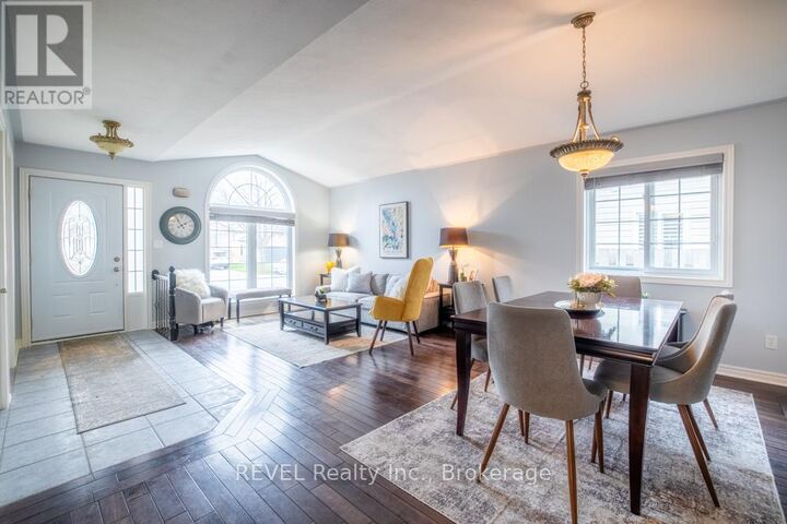 Property Photo:  8205 Harvest Crescent  ON L2H 3G4 
