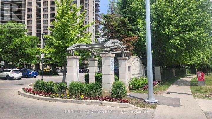 Property Photo: 700 Humberwood Boulevard 2221 ON M9W 7J4