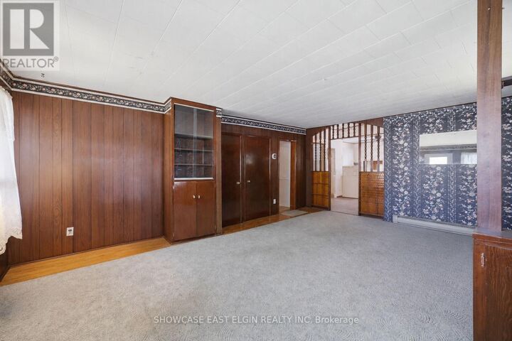 Property Photo: 212 Sydenham Street East ON N5H 1L9