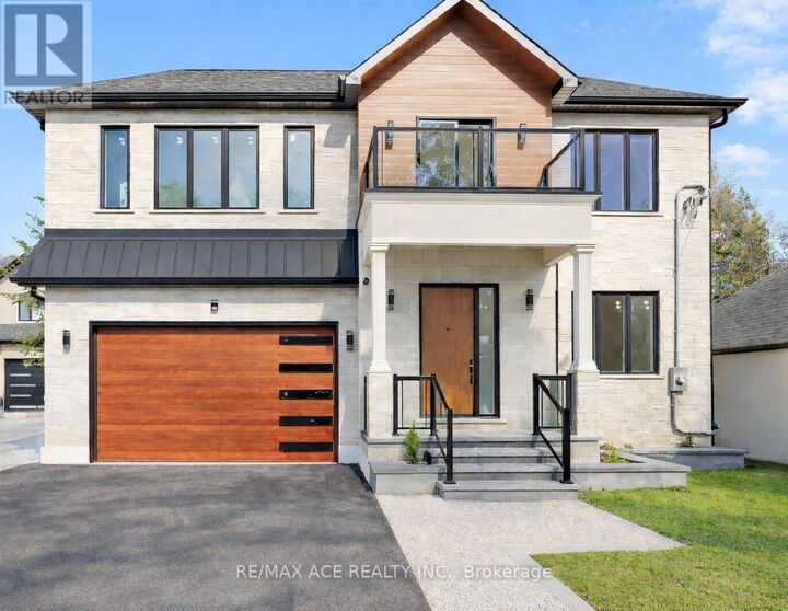 Property Photo: 5 Larwood Boulevard ON M1M 2M5