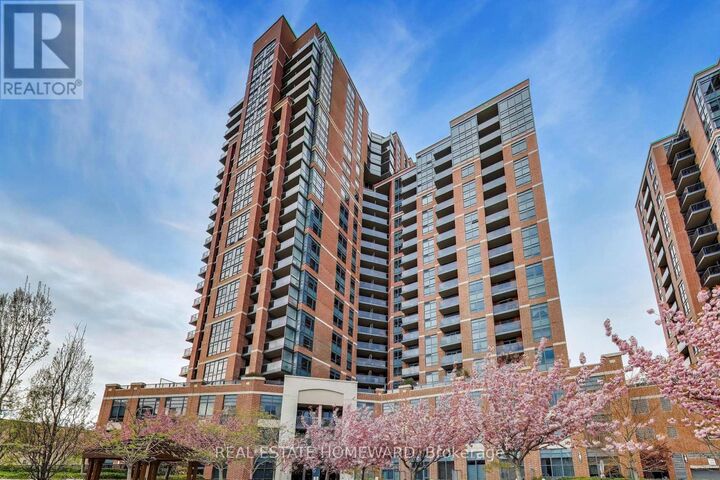 Property Photo: 60 Heintzman Street 1315 ON M6P 5A1