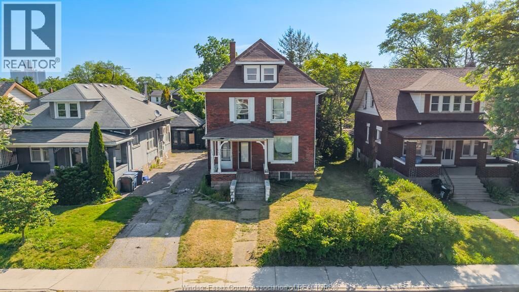 Property Photo:  540 Campbell Avenue  ON N9B 2H4 