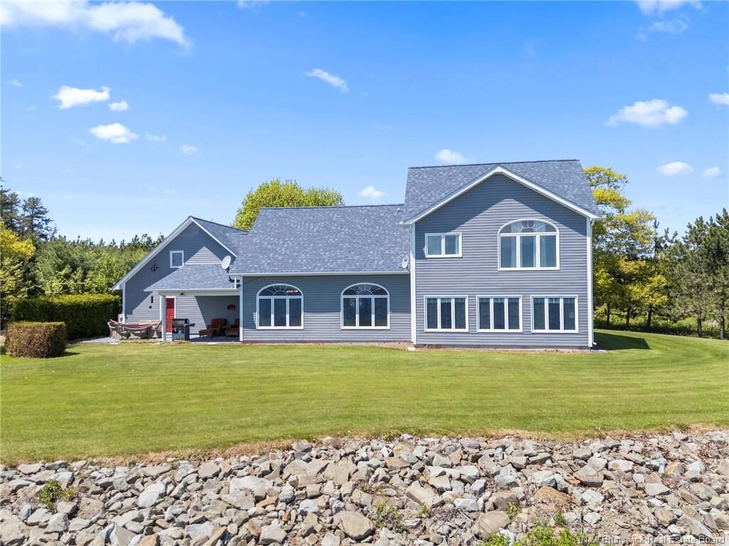 Property Photo: 124 Winterport Way NB E4B 4B1
