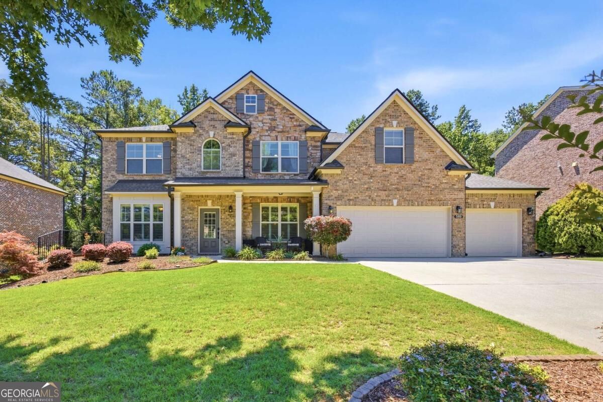 Property Photo: 589 Warrenton Run Drive GA 30518