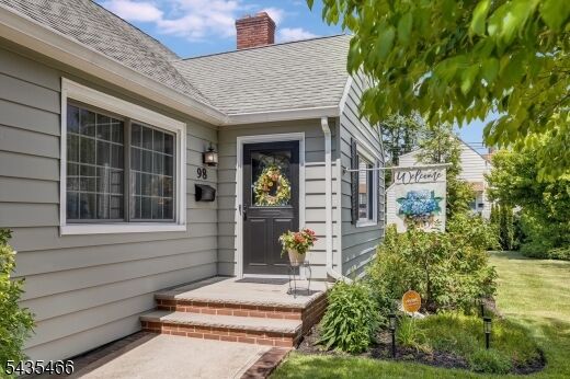 Property Photo: 98 Totowa Rd NJ 07512
