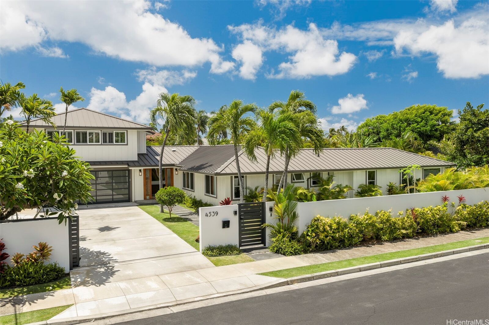 Property Photo:  4539 Farmers Road  HI 96816 