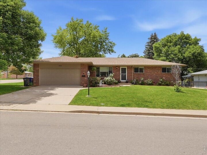 Property Photo:  1805 Agate Ct  CO 80538 