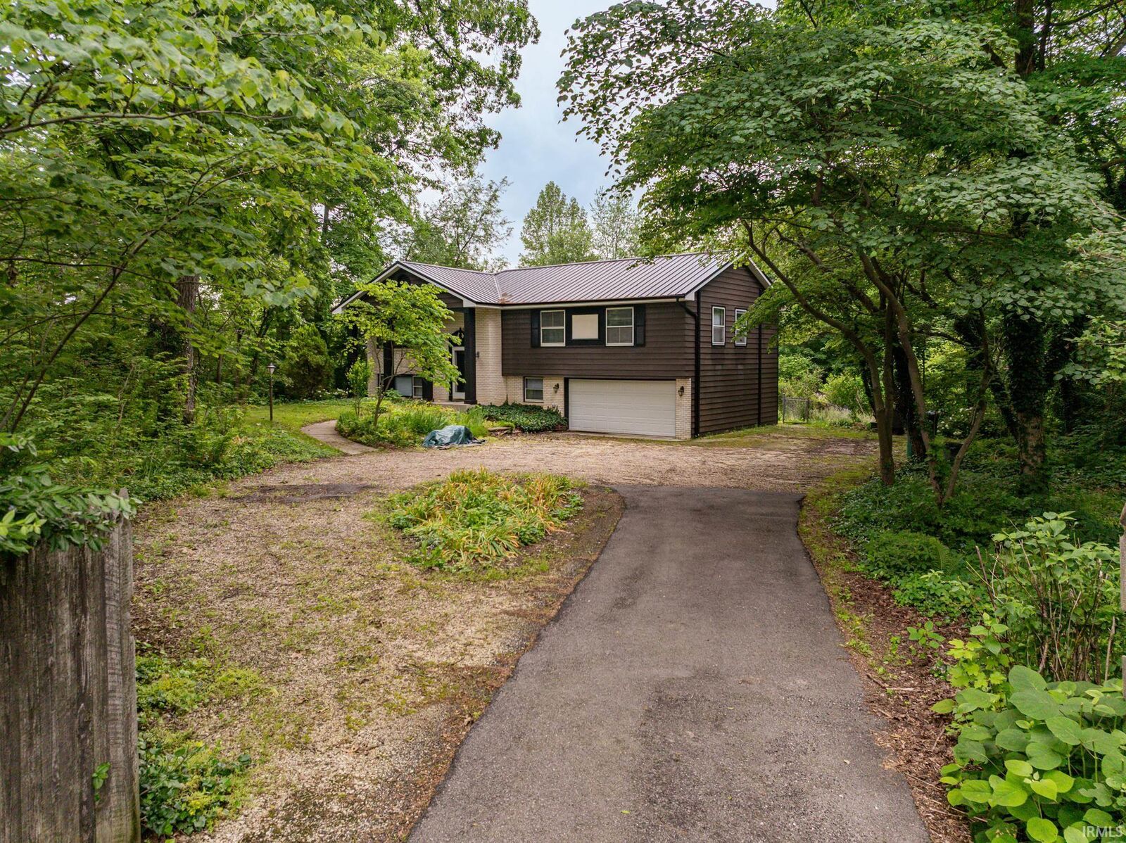Property Photo: 11911 W US 24 Highway IN 46814