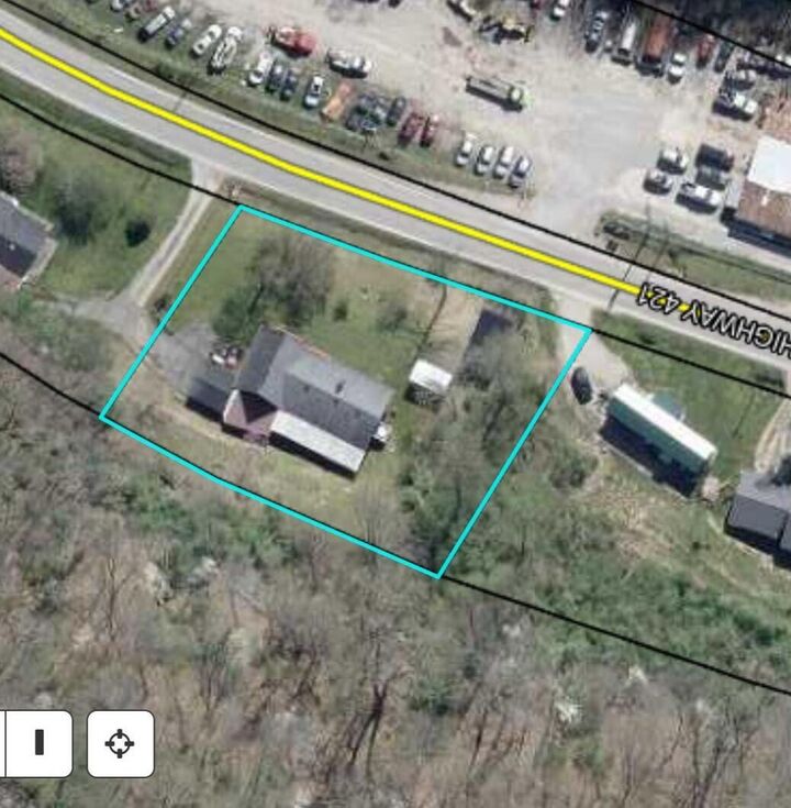 Property Photo:  24132 U.s. 421  KY 41749 