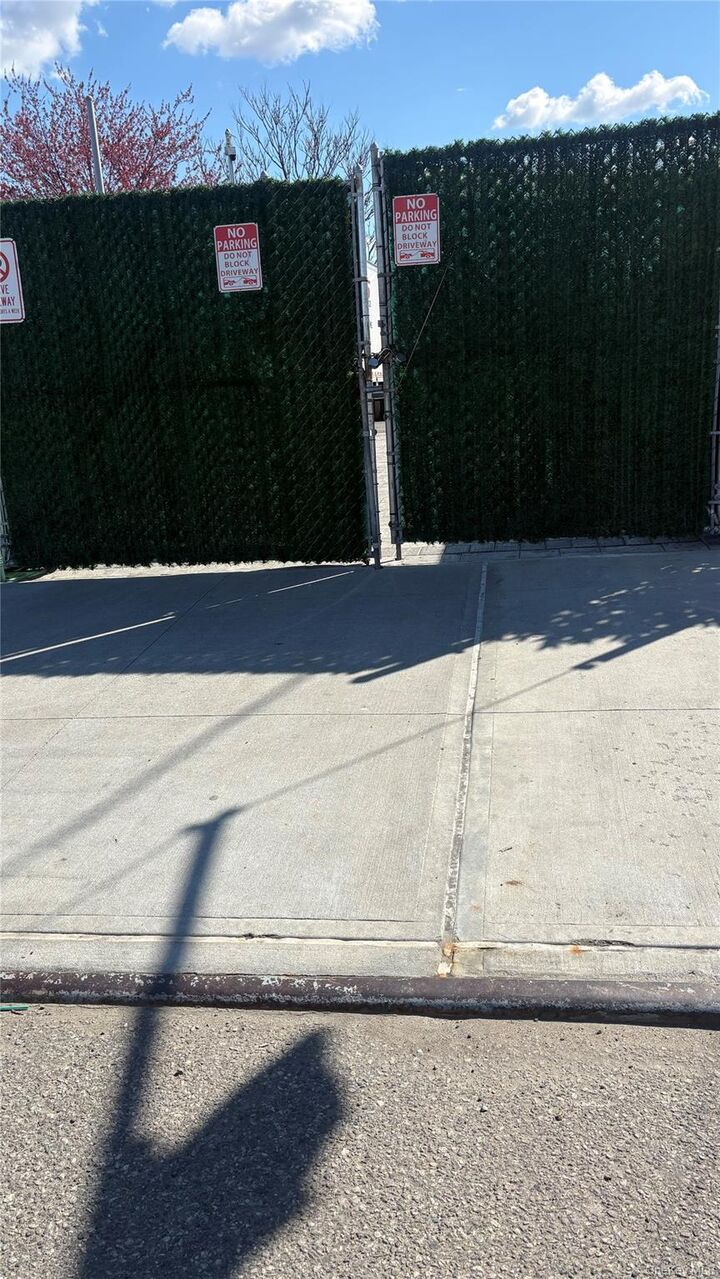 Property Photo:  158-01 Crossbay Boulevard  NY 11414 